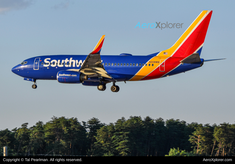 Photo of N208WN - Southwest Airlines Boeing 737-700 at BWI on AeroXplorer Aviation Database