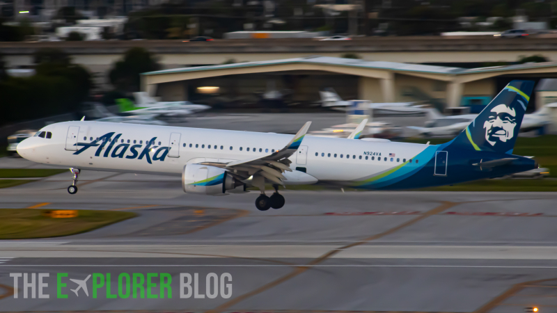 Photo of N924VA - Alaska Airlines A321-253N at fll on AeroXplorer Aviation Database