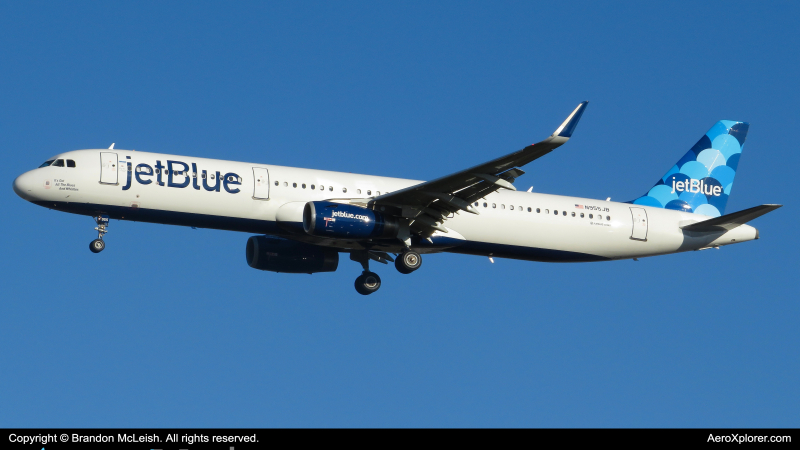 Photo of N955JB - JetBlue Airways Airbus A321-200 at MCO on AeroXplorer Aviation Database