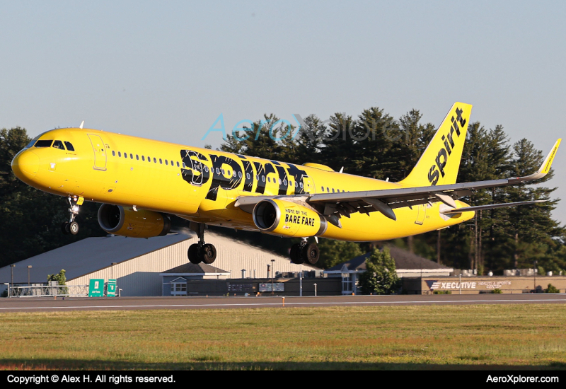 Photo of N670NK - Spirit Airlines Airbus A321-200 at MHT on AeroXplorer Aviation Database