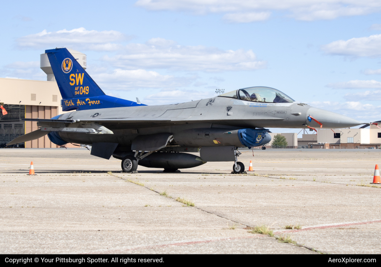 Photo of 94-0049 - USAF - United States Air Force General Dynamics F-16 Fighting Falcon at PIT on AeroXplorer Aviation Database