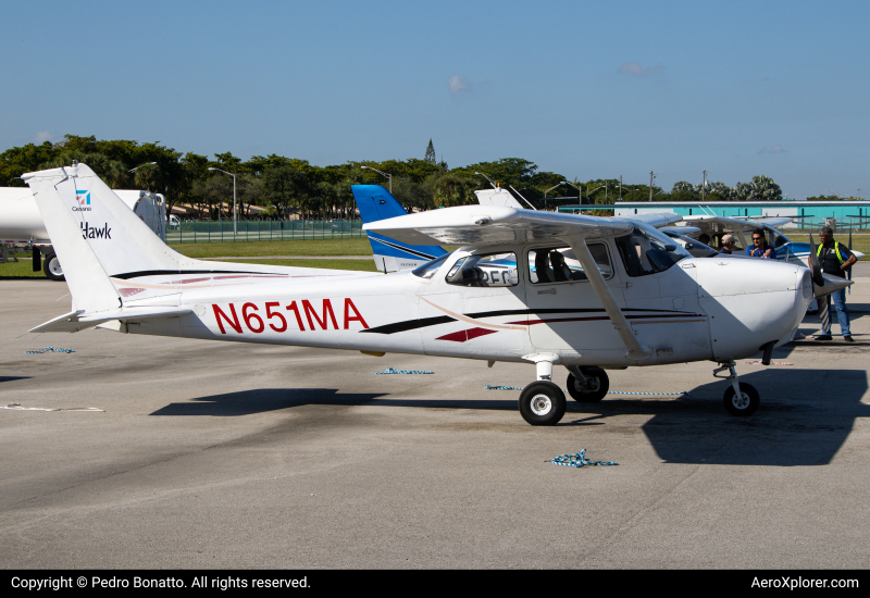 Photo of N651MA - PRIVATE Cessna 172 at HWO on AeroXplorer Aviation Database