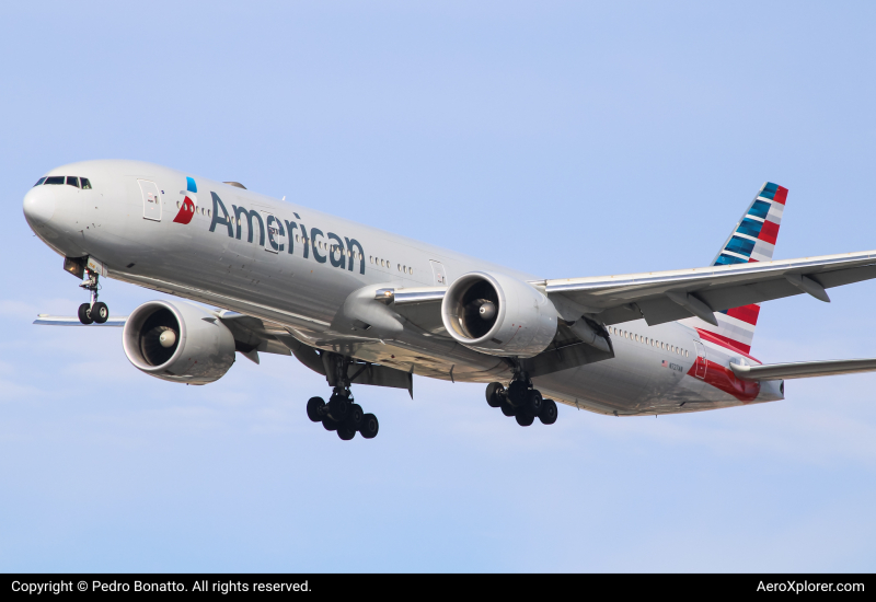Photo of N727AN - American Airlines Boeing 777-300ER at GRU on AeroXplorer Aviation Database