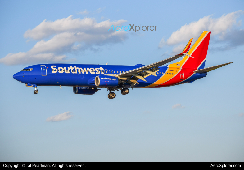 Photo of N8507C - Southwest Airlines Boeing 737-800 at BWI on AeroXplorer Aviation Database