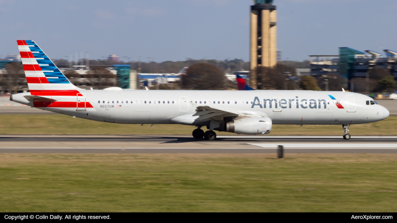 Photo of N557UW - American Airlines Airbus A321-200 at CLT on AeroXplorer Aviation Database