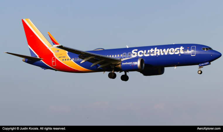 Photo of N8718Q - Southwest Airlines Boeing 737 MAX 8 at TPA on AeroXplorer Aviation Database