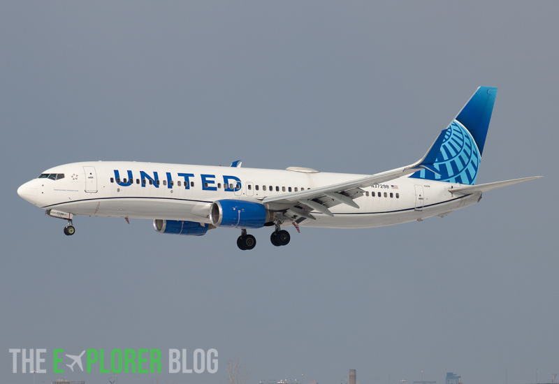 Photo of N37298 - United Airlines Boeing 737-800 at PHL on AeroXplorer Aviation Database