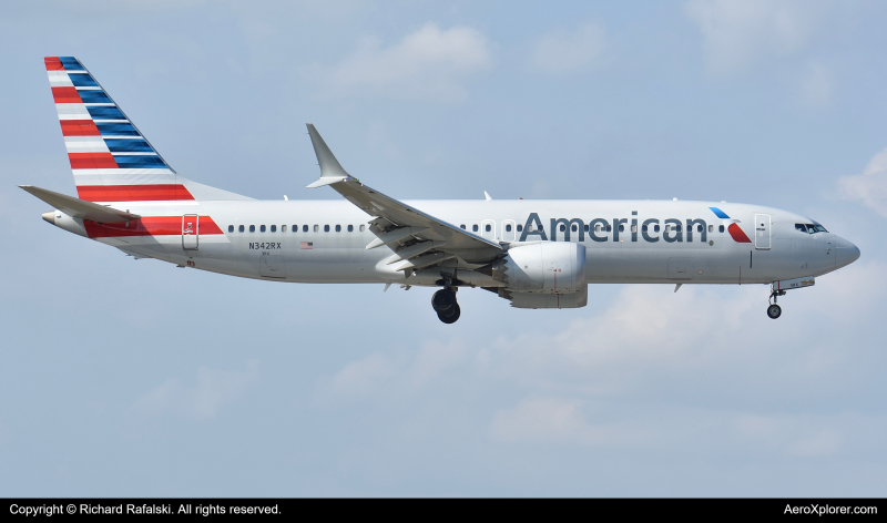 Photo of N342RX - American Airlines Boeing 737 MAX 8 at MIA on AeroXplorer Aviation Database