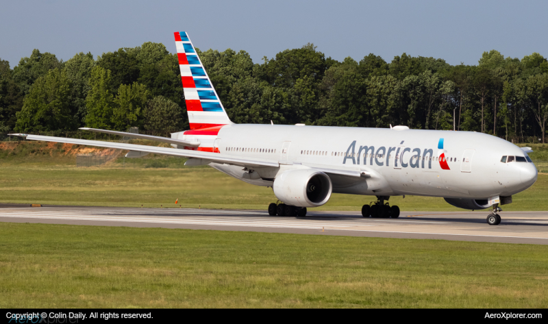 Photo of N788AN - American Airlines Boeing 777-200ER at CLT on AeroXplorer Aviation Database
