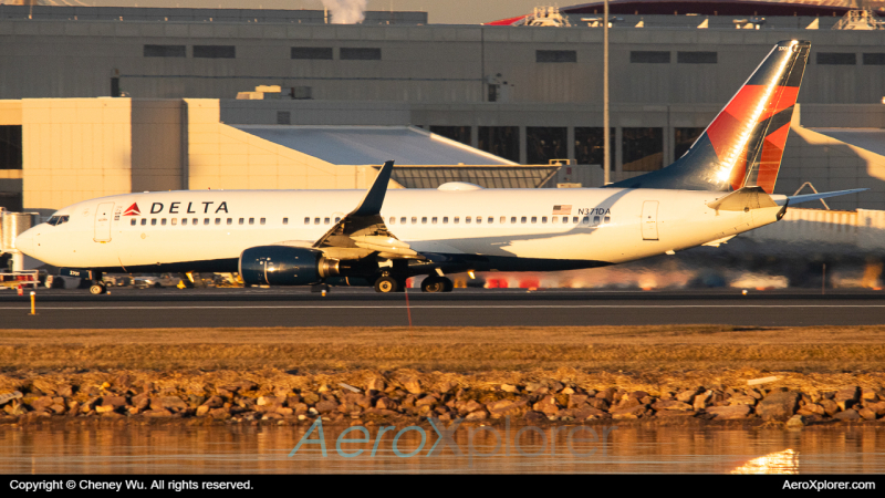Photo of N371DA - Delta Airlines Boeing 737-800 at BOS on AeroXplorer Aviation Database