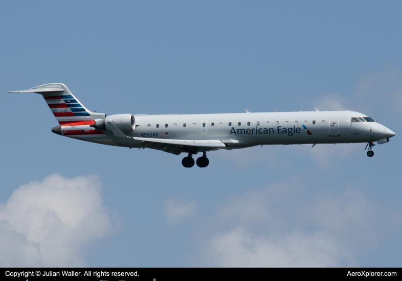 Photo of N502AE - American Eagle Mitsubishi CRJ-700 at DCA on AeroXplorer Aviation Database