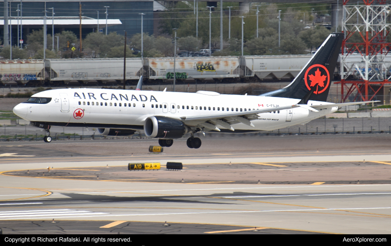 Photo of C-FSJH - Air Canada Boeing 737 MAX 8 at PHX on AeroXplorer Aviation Database