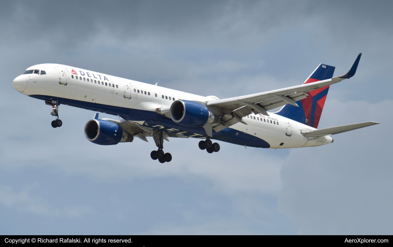 Photo of N536US - Delta Airlines Boeing 757-200 at MCO on AeroXplorer Aviation Database