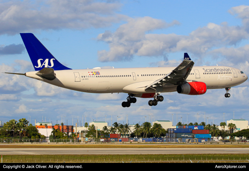 Photo of LN-RKS - Scandinavian Airlines Airbus A330-300 at MIA on AeroXplorer Aviation Database