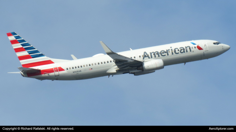 Photo of N908AN - American Airlines Boeing 737-800 at STT on AeroXplorer Aviation Database