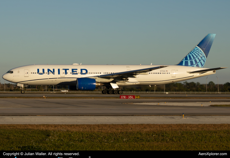 Photo of N776UA - United Airlines Boeing 777-200 at MCO on AeroXplorer Aviation Database