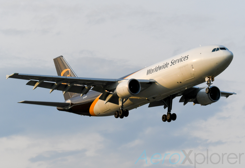 Photo of N143UP - United Parcel Service Airbus A300F-600 at MHT on AeroXplorer Aviation Database