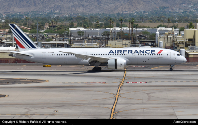 Photo of F-HRBF - Air France Boeing 787-9 at PHX on AeroXplorer Aviation Database