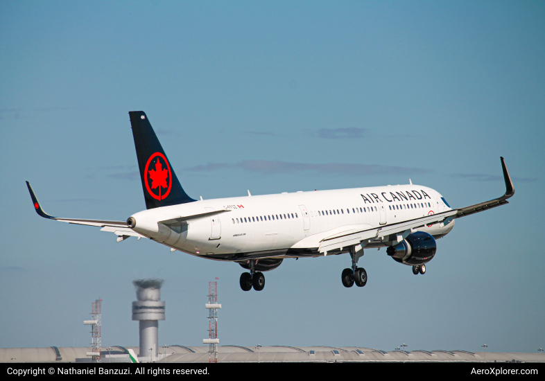 Photo of C-FFGZ - Air Canada Airbus A321-200 at YYZ on AeroXplorer Aviation Database