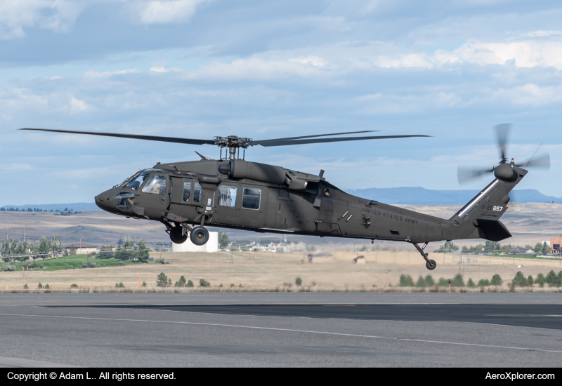 Photo of 96-26667 - USA - United States Army Sikorsky UH-60L Blackhawk at BIL on AeroXplorer Aviation Database