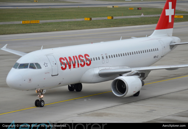 Photo of HB-IJI - Swiss International Air Lines Airbus A320 at ZRH on AeroXplorer Aviation Database