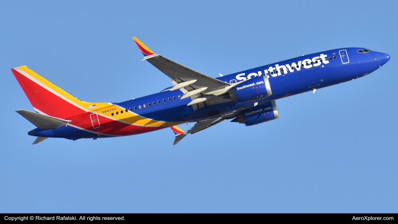Photo of N8829Q - Southwest Airlines Boeing 737 MAX 8 at PHX on AeroXplorer Aviation Database