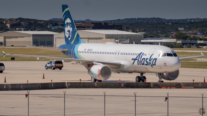 Photo of N624VA - Alaska Airlines Airbus A320-200 at SAT on AeroXplorer Aviation Database