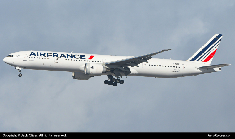 Photo of F-GSQI - Air France Boeing 777-300ER at LAX on AeroXplorer Aviation Database