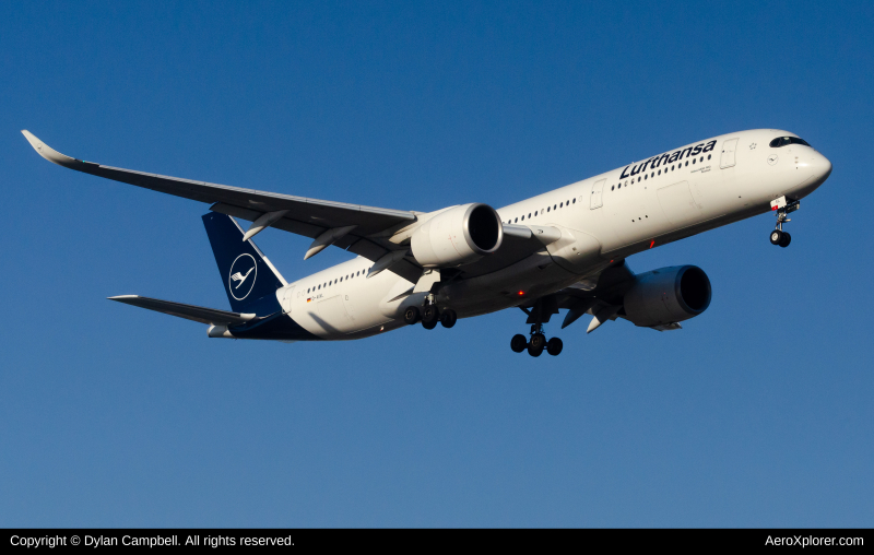Photo of D-AIXL - Lufthansa Airbus A350-900 at EWR on AeroXplorer Aviation Database
