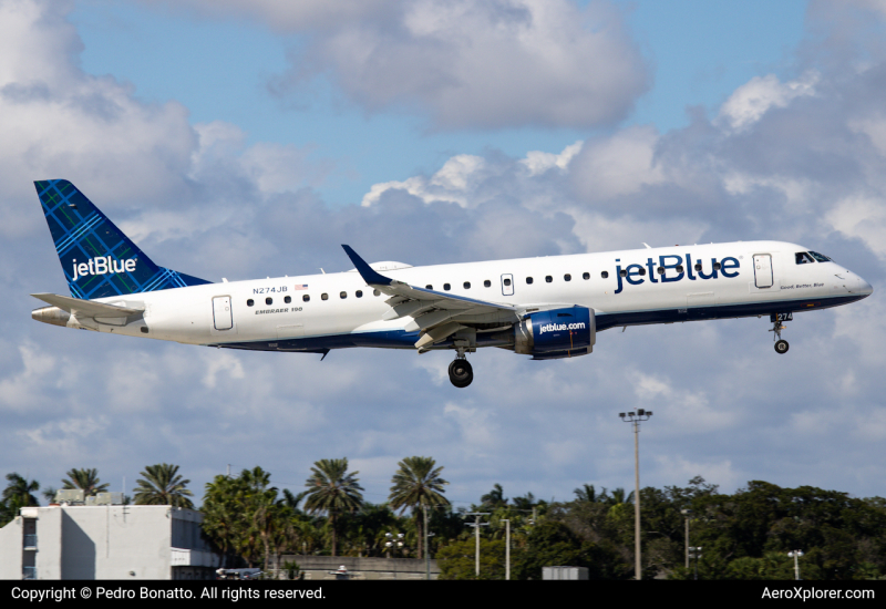 Photo of N274JB - JetBlue Airways Embraer E190 at FLL on AeroXplorer Aviation Database