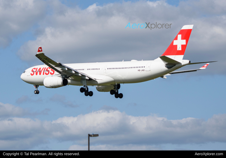 Photo of HB-JHD - Swiss International Air Lines Airbus A330-300 at IAD on AeroXplorer Aviation Database