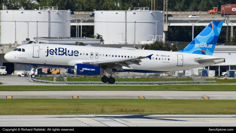 Photo of N652JB - JetBlue Airways Airbus A320 at FLL on AeroXplorer Aviation Database