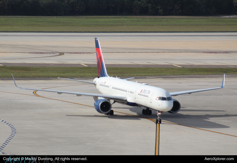 Photo of N822DX - Delta Airlines Boeing 757-200 at TPA on AeroXplorer Aviation Database