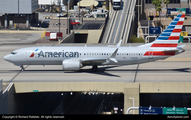 Photo of N335SN - American Airlines Boeing 737 MAX 8 at PHX on AeroXplorer Aviation Database