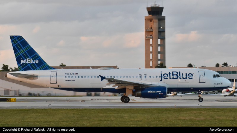 Photo of N608JB - JetBlue Airways Airbus A320 at FLL on AeroXplorer Aviation Database