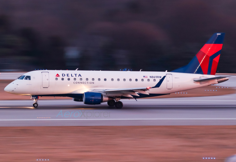 Photo of N869RW - Delta Connection Embraer E170 at CMH on AeroXplorer Aviation Database
