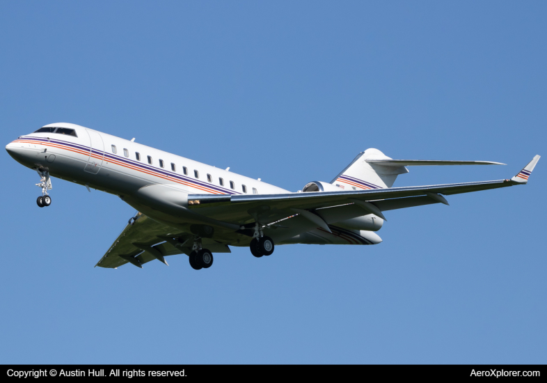 Photo of N1FE - PRIVATE  Bombardier Global 6000 at PIT on AeroXplorer Aviation Database