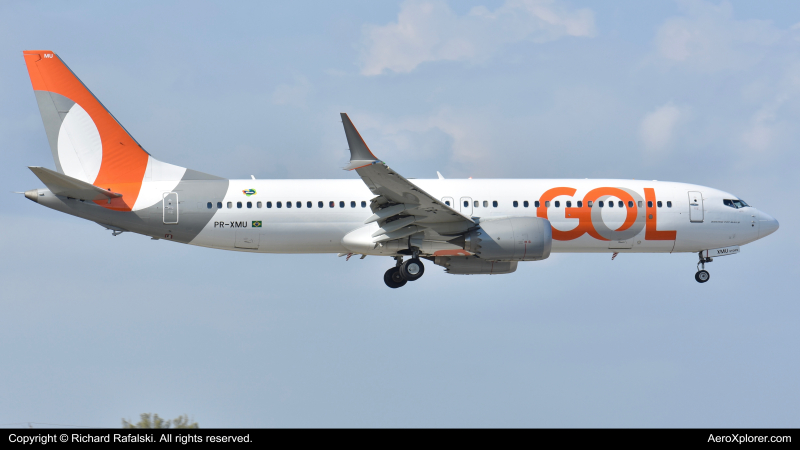 Photo of PR-XMU - GOL Linhas Aereas Boeing 737 MAX 8 at MIA on AeroXplorer Aviation Database