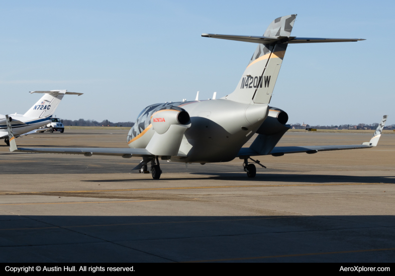 Photo of N420NW - PRIVATE Honda HA-420 HondaJet at AGC on AeroXplorer Aviation Database