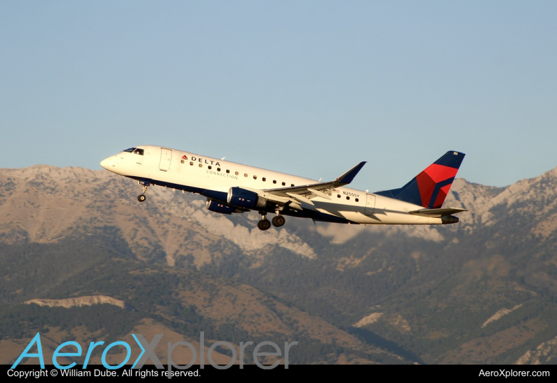 Photo of N255SY - Delta Connection Embraer E175 at BZN on AeroXplorer Aviation Database