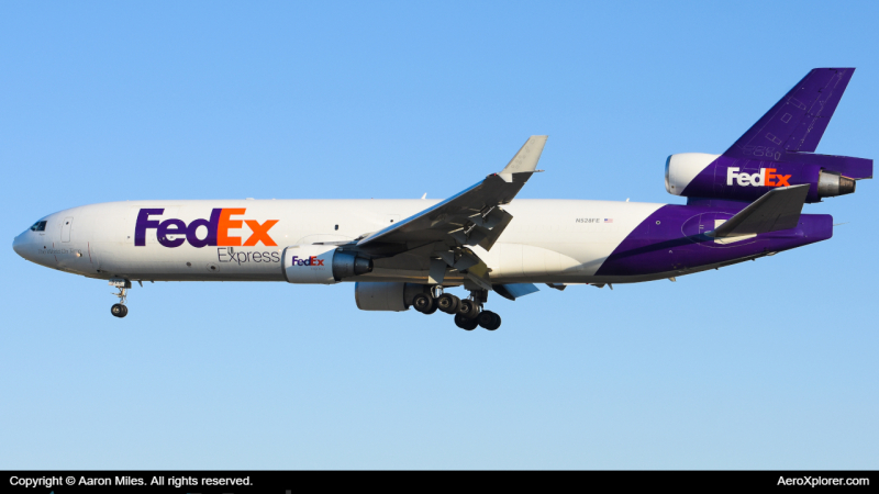 Photo of N528FE - FedEx McDonnell Douglas MD-11F at YYZ on AeroXplorer Aviation Database