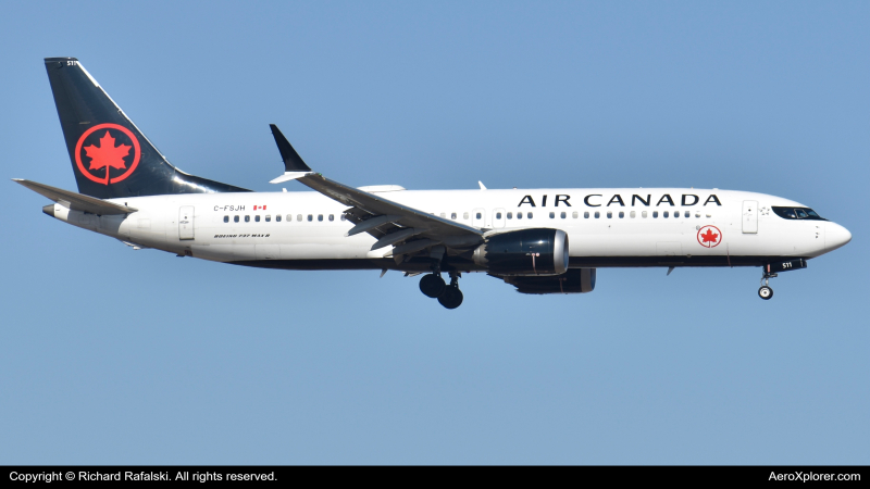Photo of C-FSJH - Air Canada Boeing 737 MAX 8 at PHX on AeroXplorer Aviation Database