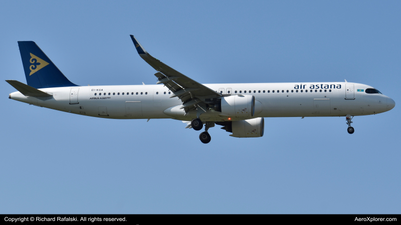 Photo of EI-KGA - Air Astana Airbus A321NEO at LHR on AeroXplorer Aviation Database