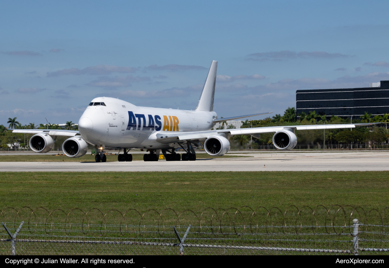 Photo of N859GT - Atlas Air Boeing 747-8F at MIA on AeroXplorer Aviation Database