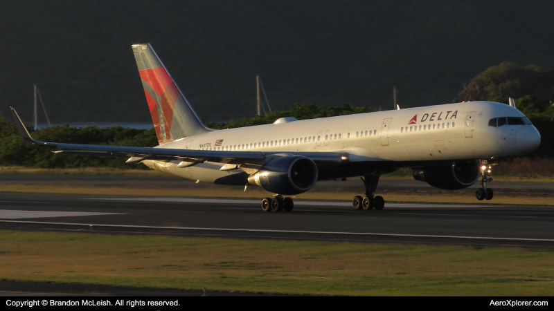 Photo of N687DL - Delta Airlines Boeing 757-200 at STT on AeroXplorer Aviation Database