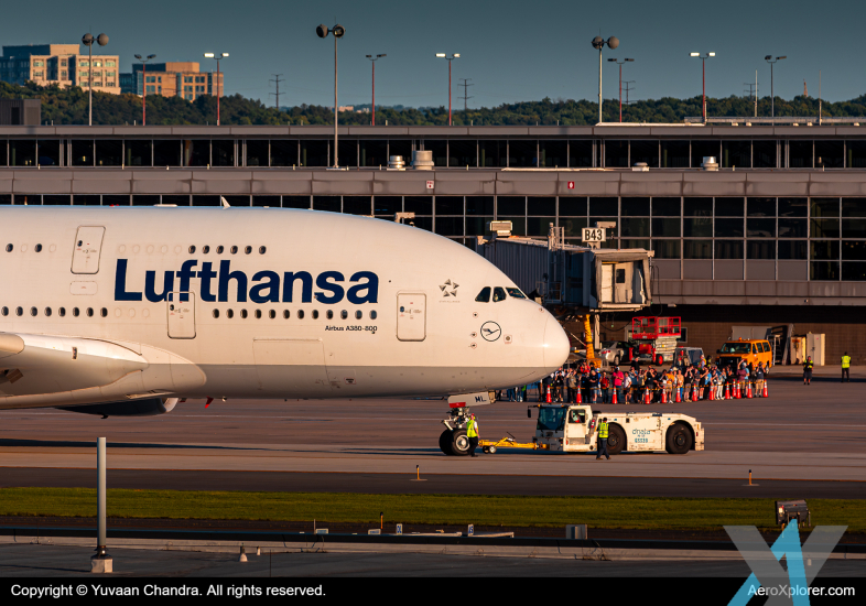 Photo of D-AIML - Lufthansa Airbus A380-800 at IAD on AeroXplorer Aviation Database