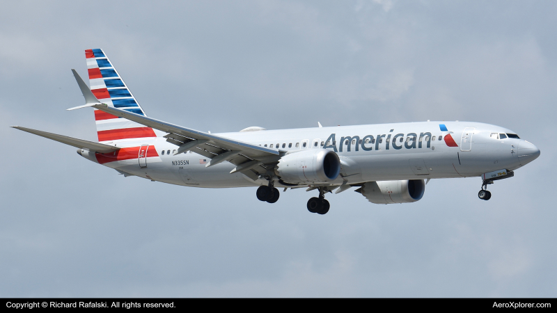 Photo of N335SN - American Airlines Boeing 737 MAX 8 at MIA on AeroXplorer Aviation Database