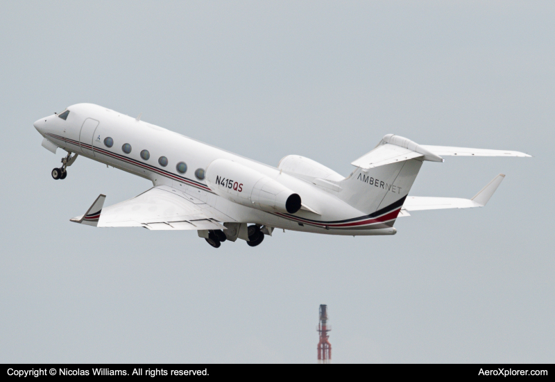 Photo of N415QS - PRIVATE Gulfstream IV at HND on AeroXplorer Aviation Database