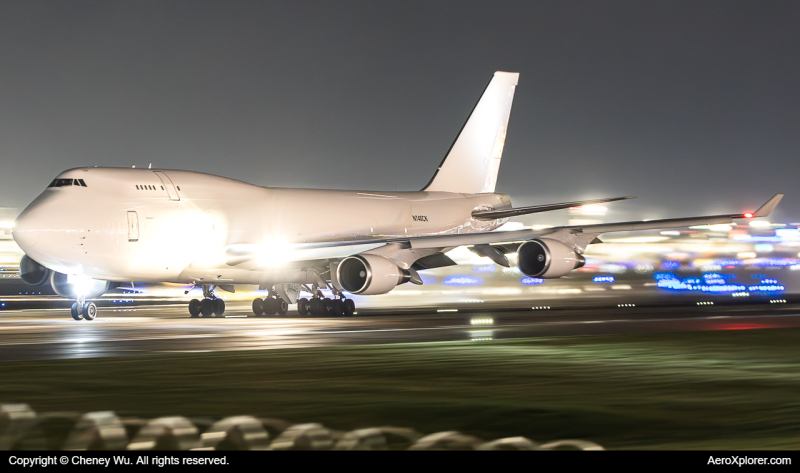 Photo of N740CK - Kalitta Air Boeing 747-400BCF at ORD on AeroXplorer Aviation Database