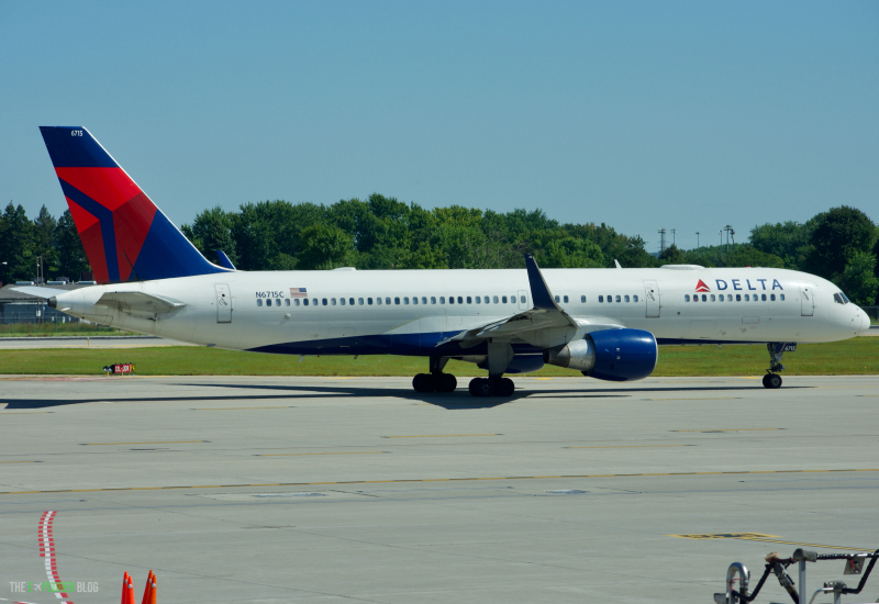 Photo of N6715C - Delta Airlines Boeing 757-200 at MSP on AeroXplorer Aviation Database
